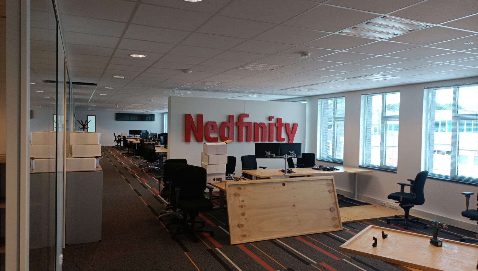 Nedfinity groeit